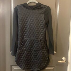 Quilted Black Long Sleeve Tunic